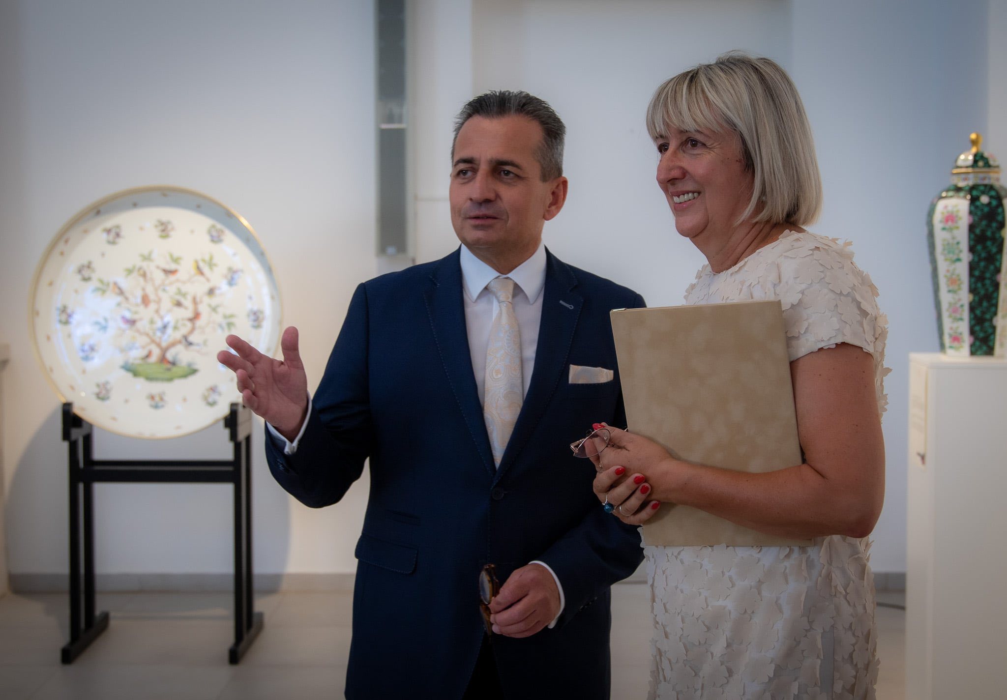 Dressed in Elegance – the Hidden Face of Herend Porcelain